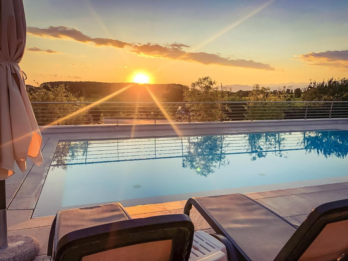 Hotel Nuova Barcaccia Peschiera del Garda Esterno foto